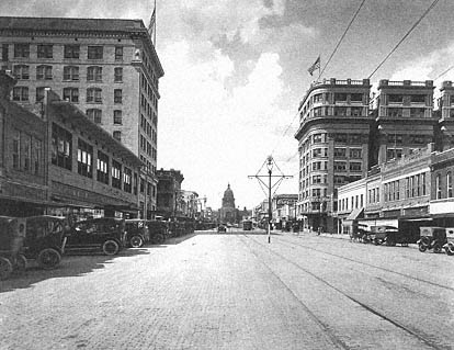 Old Minneapolis - Circa 1953. Gateway Park with the Nicollet Hotel